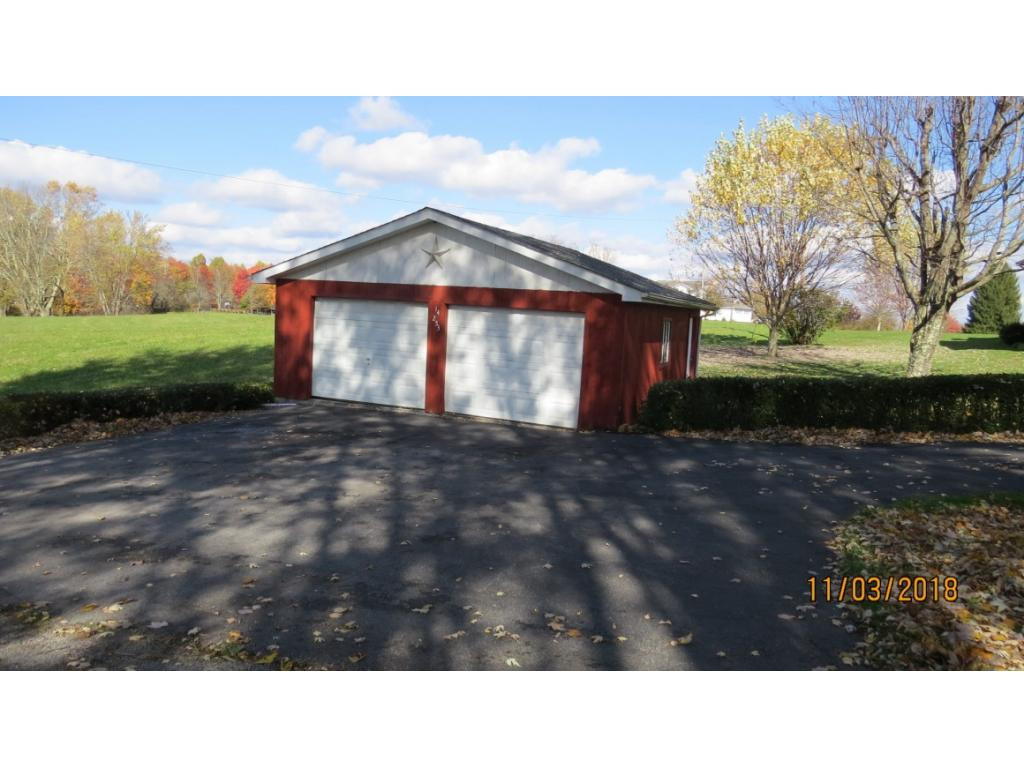 14253 Sandy Ridge Road Coeburn, VA 24230 - Photo 33 of 36 2car Detached Garage