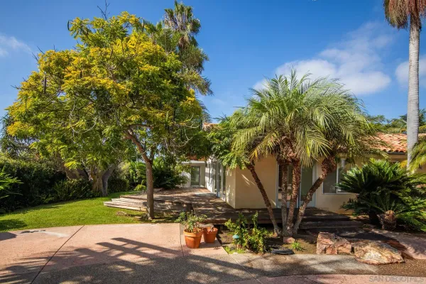 $15,000 | 2351 Calle Corta, La Jolla, CA 92037