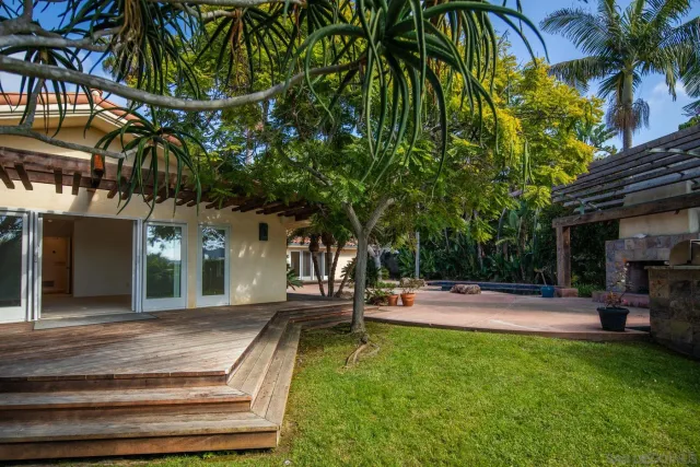 $15,000 | 2351 Calle Corta, La Jolla, CA 92037