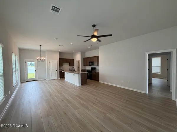 $2,100 | 106 Braddish Court, Lafayette, LA 70506