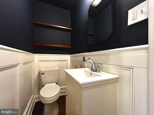 $2,300 | 33 Park Valley Lane, Brookhaven, PA 19015