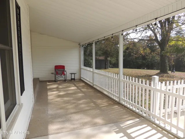 $560,000 | 7516 Old Maynardville Pike, Knoxville, TN 37938