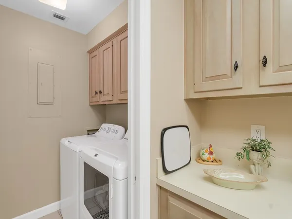 $6,000 | 5680 Jimmy Buffett Mem Highway, Unit 111, Vero Beach, FL 32963