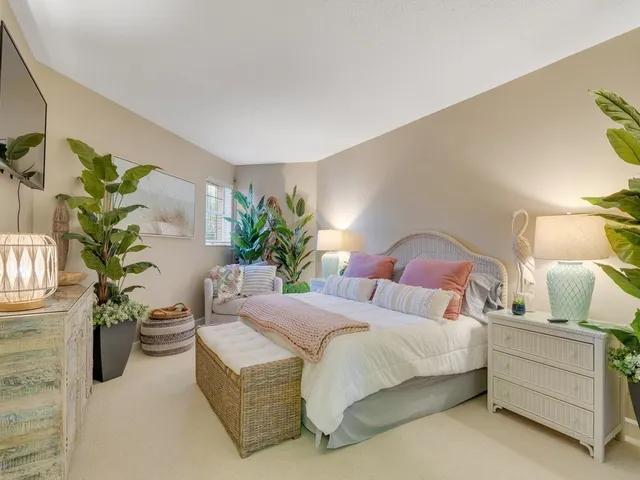 $6,000 | 5680 Jimmy Buffett Mem Highway, Unit 111, Vero Beach, FL 32963