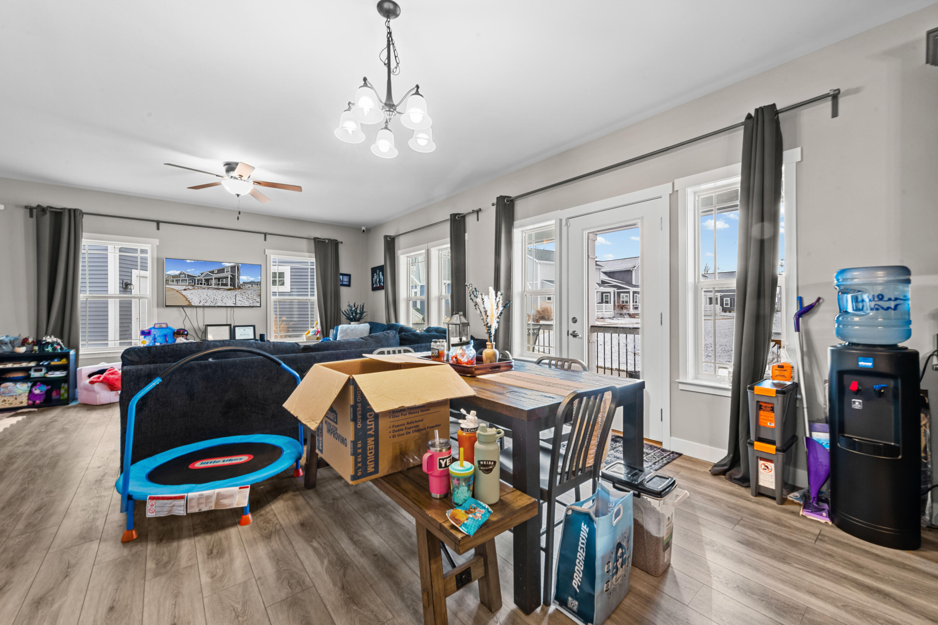 4515 Marie Therese Circle Pinckney, MI 48169 - Photo 20 of 48 4515 Marie Therese Circle-HD Drone Photo