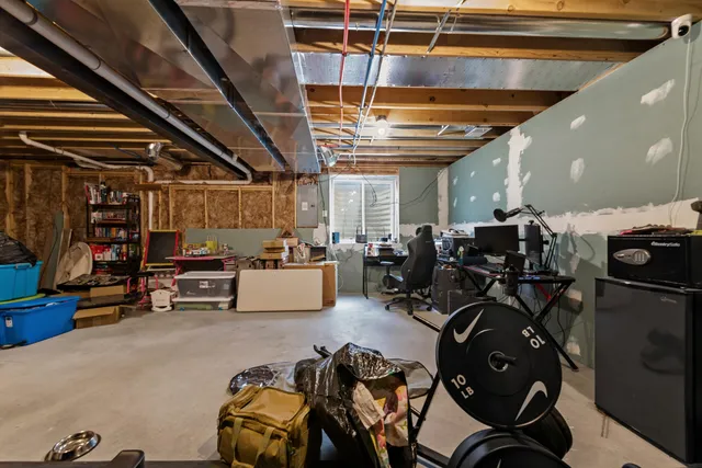 $399,900 | 4515 Marie Therese Circle, Pinckney, MI 48169