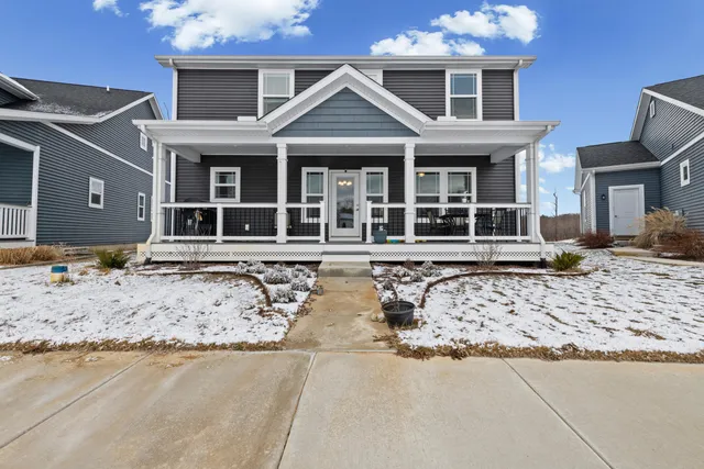 $399,900 | 4515 Marie Therese Circle, Pinckney, MI 48169