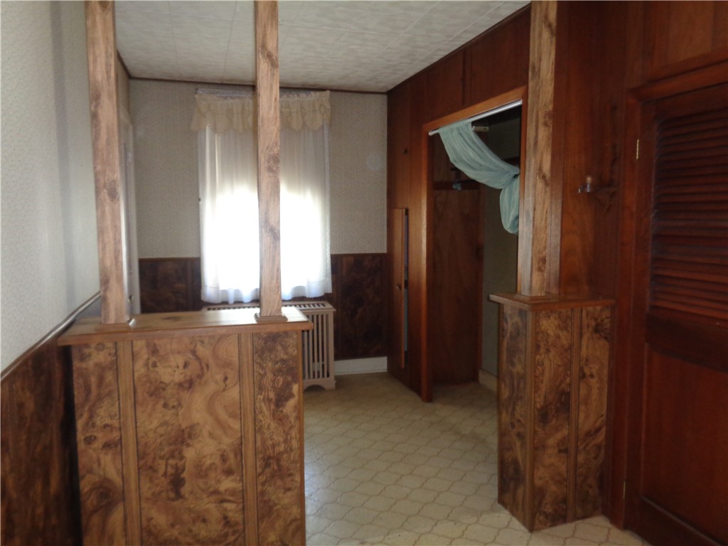 107 Sheldon Street Providence, RI 02906 - Photo 13 of 25