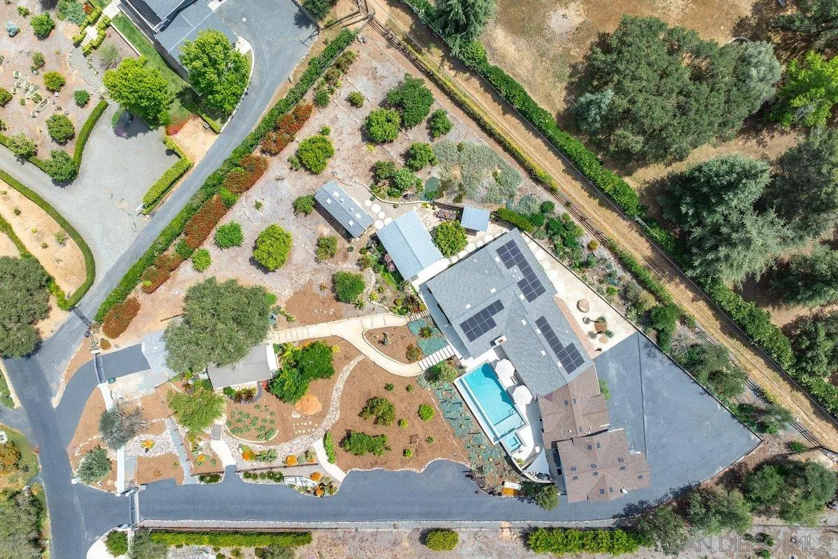 460 Rancho Camino Fallbrook, CA 92028 - Photo 69 of 69 Gallery Image 69