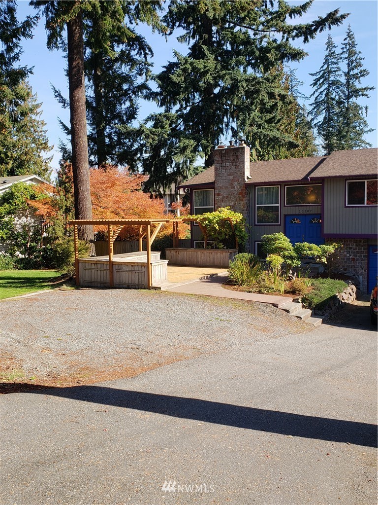 16307 Cascadian Way Bothell, WA 98012 - Photo 2 of 25