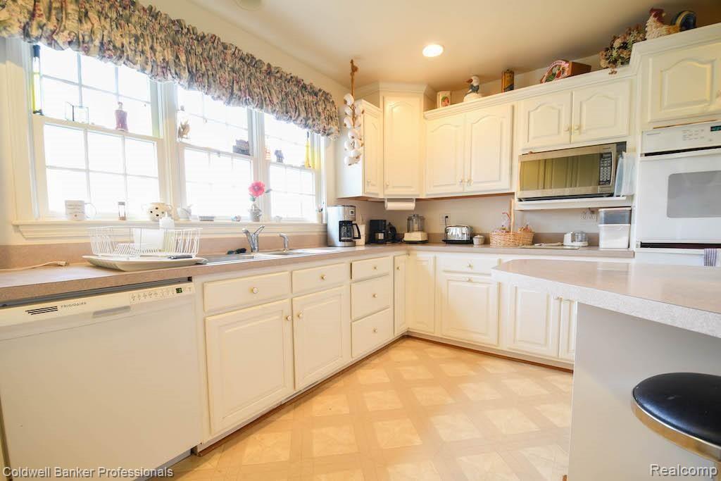 6929 Webster Road Imlay City, MI 48444 - Photo 33 of 74 6929 Webster-36.jpg