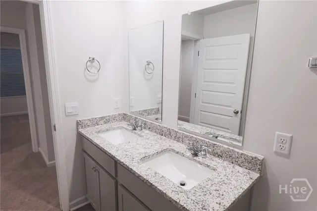 $2,600 | 393 Coconut Drive, Bloomingdale, GA 31302