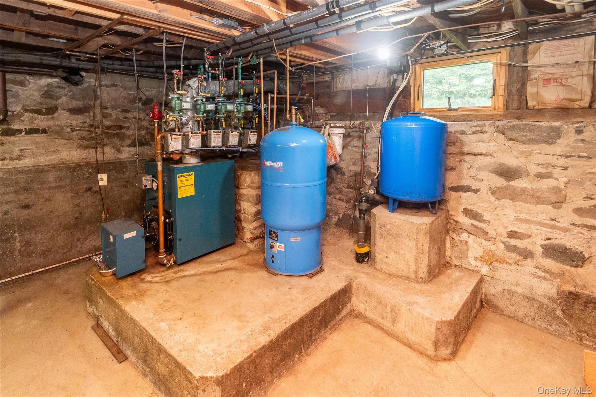 105 Jarmain Road Monroe, NY 10950 - Photo 25 of 40