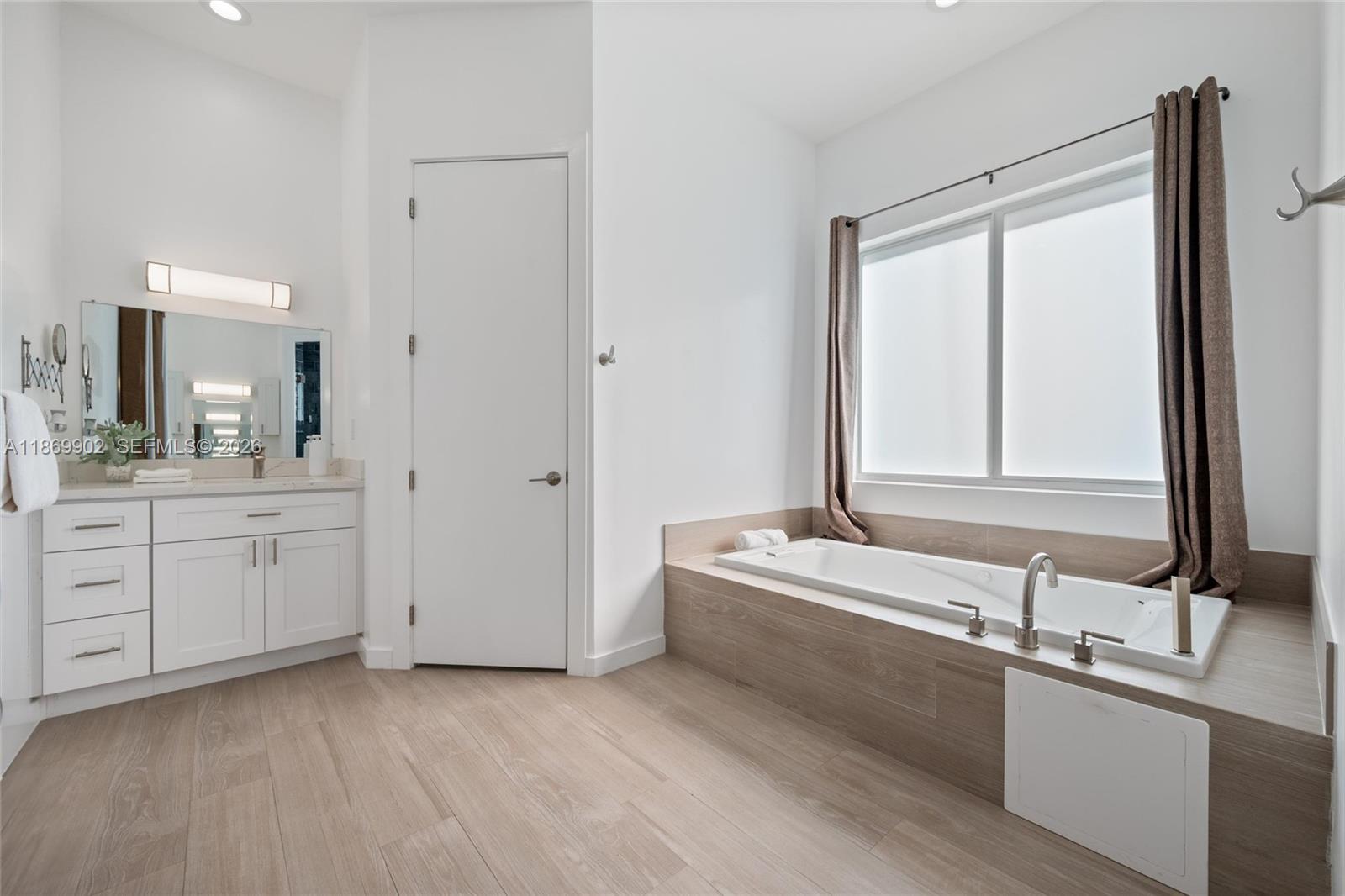 10703 Southwest 84th Avenue Miami, FL 33156 - Photo 22 of 45