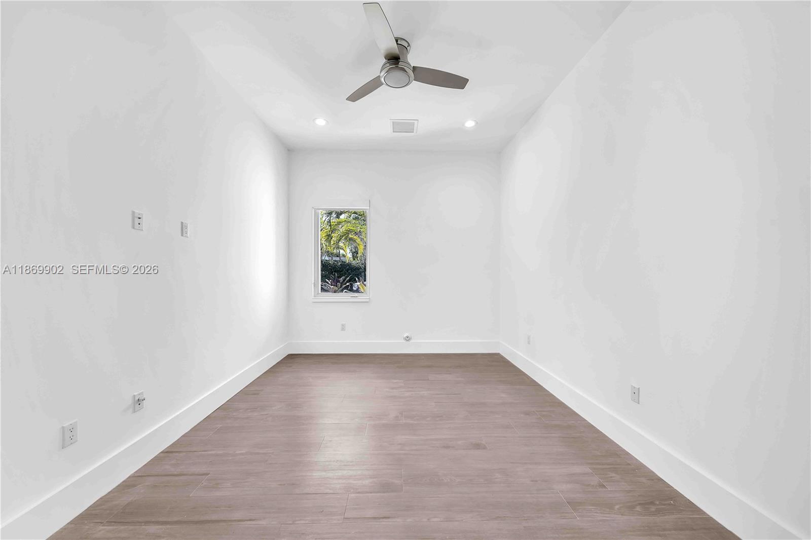 10703 Southwest 84th Avenue Miami, FL 33156 - Photo 23 of 45