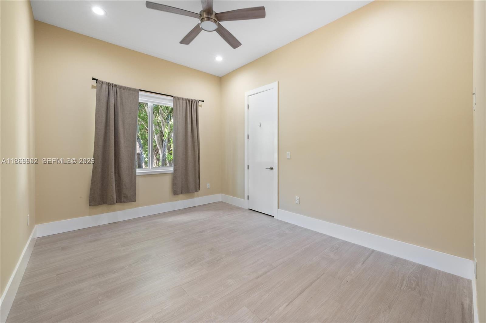 10703 Southwest 84th Avenue Miami, FL 33156 - Photo 34 of 45