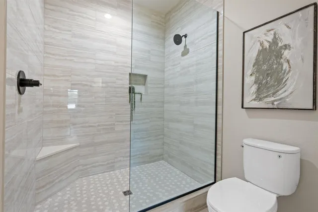 $589,900 | 20820 Gray Street, Lannon, WI 53046