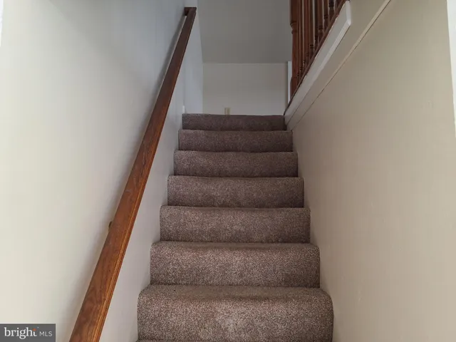 $1,475 | 59 West Slokom Avenue, Christiana, PA 17509