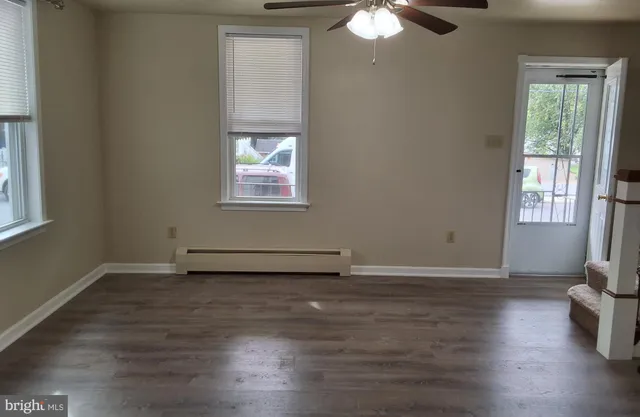 $1,475 | 59 West Slokom Avenue, Christiana, PA 17509