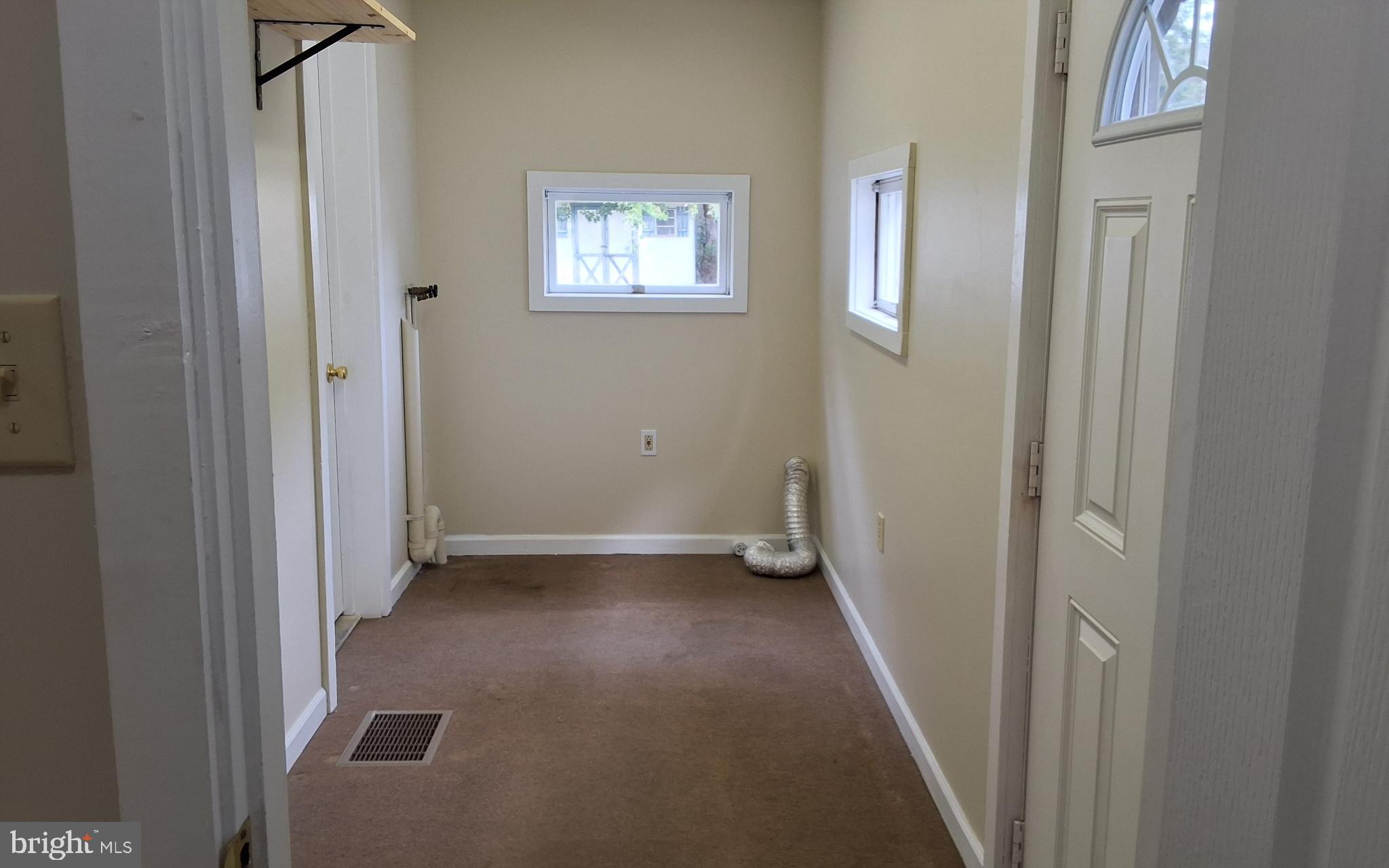 59 West Slokom Avenue Christiana, PA 17509 - Photo 8 of 28 a view of an empty room with windows and closet