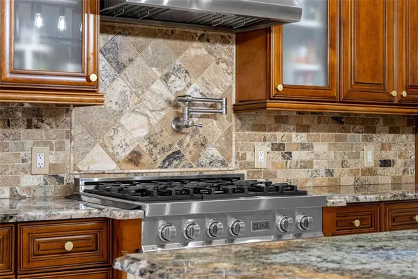 $875,000 | 22425 Oakville Drive, Land O' Lakes, FL 34639