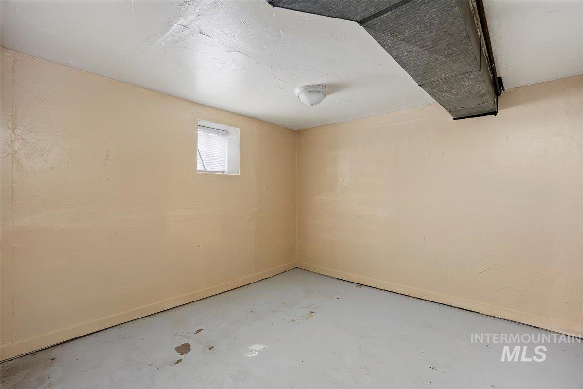 532 2nd Avenue West Gooding, ID 83330 - Photo 16 of 21