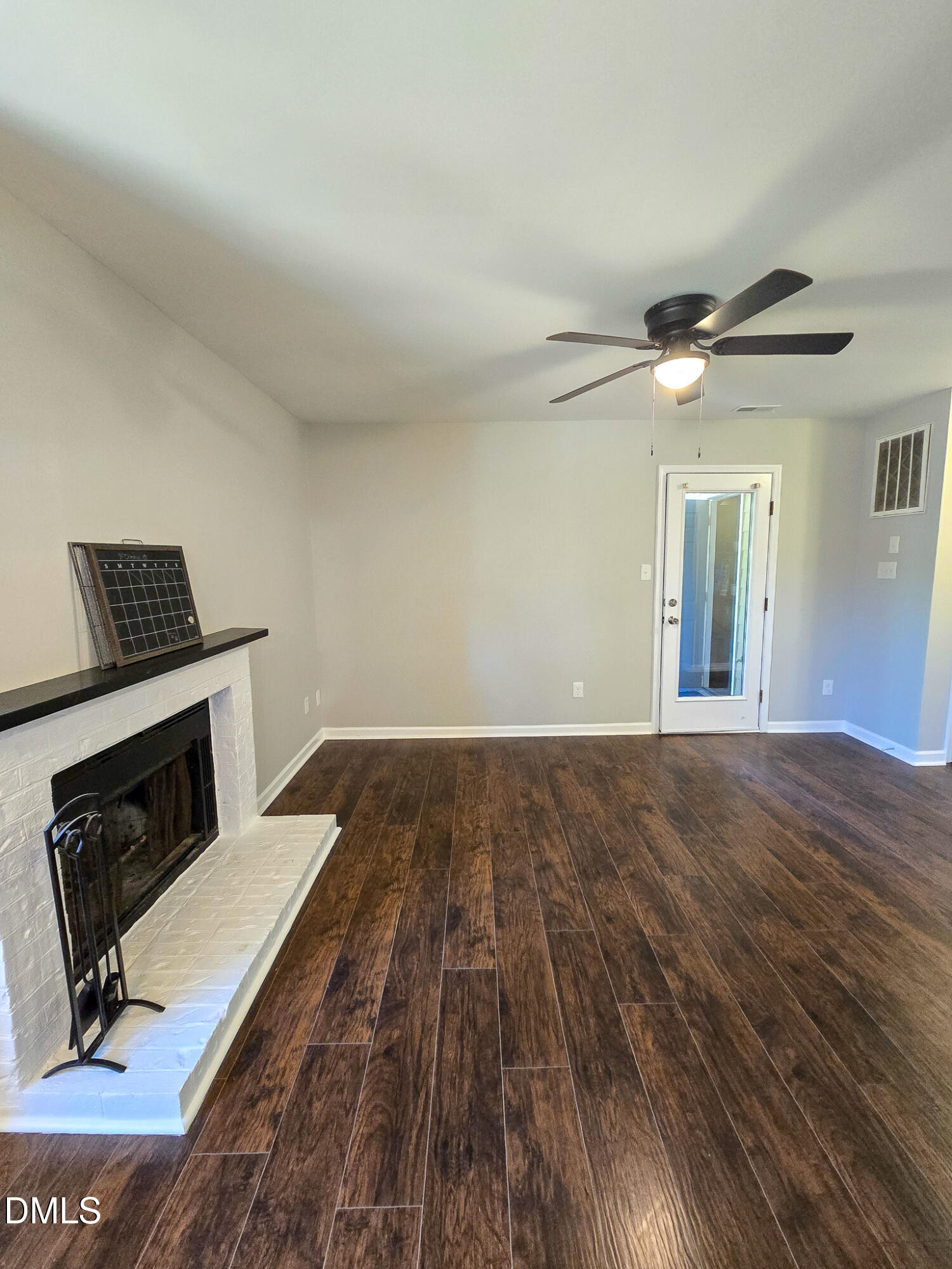 3627 Mill Run Raleigh, NC 27612 - Photo 6 of 30 20260313_134626