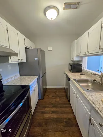 $1,395 | 3627 Mill Run, Raleigh, NC 27612
