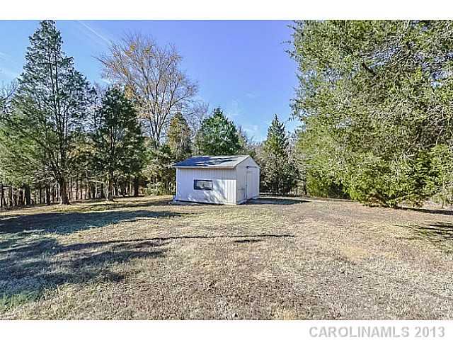 293 South Beersheba Road Clover, SC 29710 - Photo 15 of 16