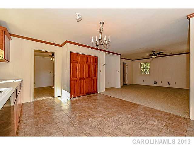 293 South Beersheba Road Clover, SC 29710 - Photo 6 of 16