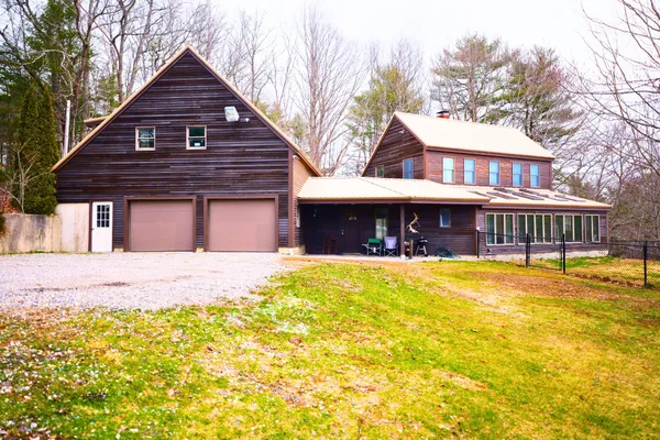 $625,000 | 286 Wiscasset Road, Whitefield, ME 04353