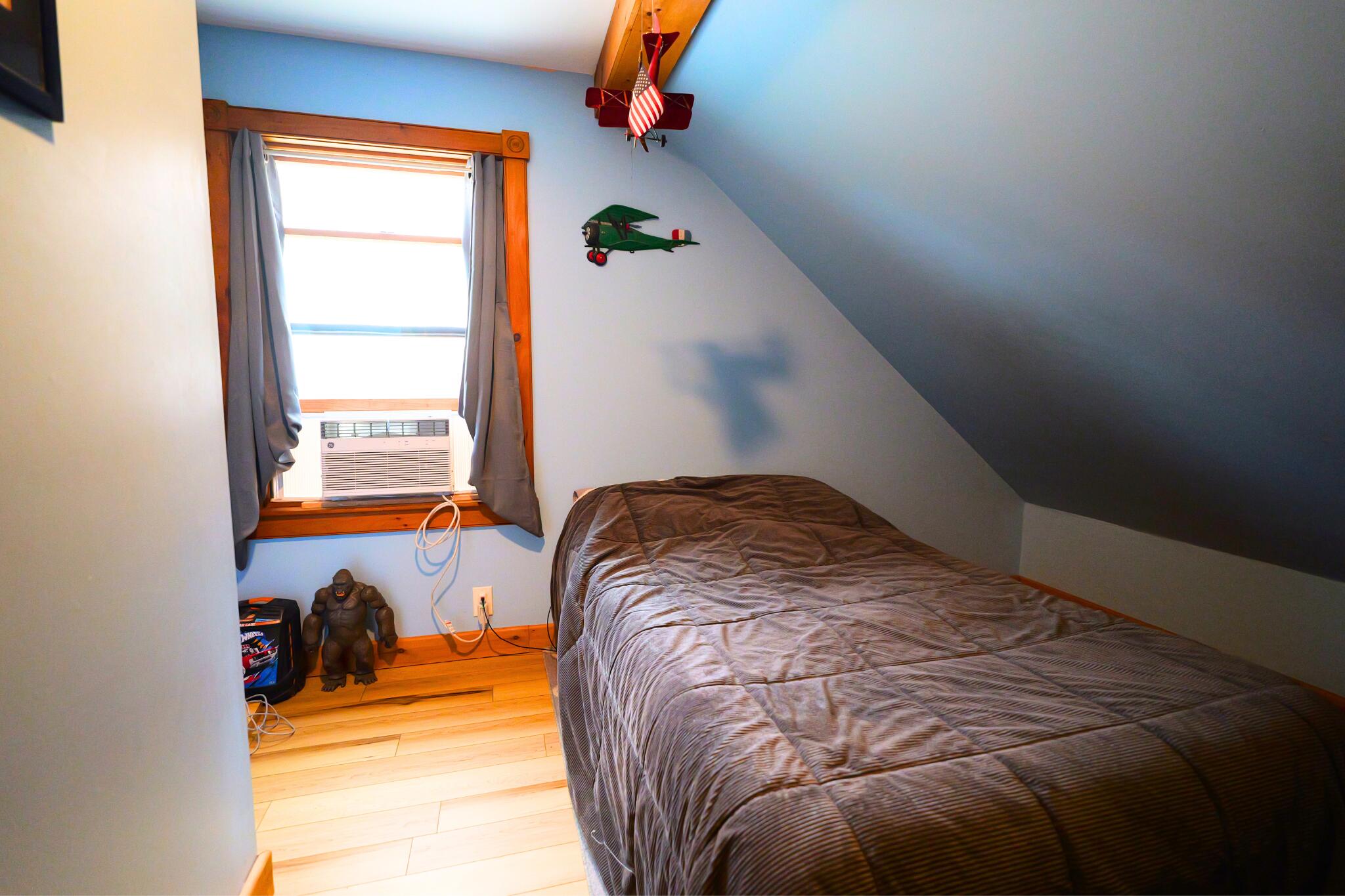 286 Wiscasset Road Whitefield, ME 04353 - Photo 12 of 40 Bedroom 2 (1)