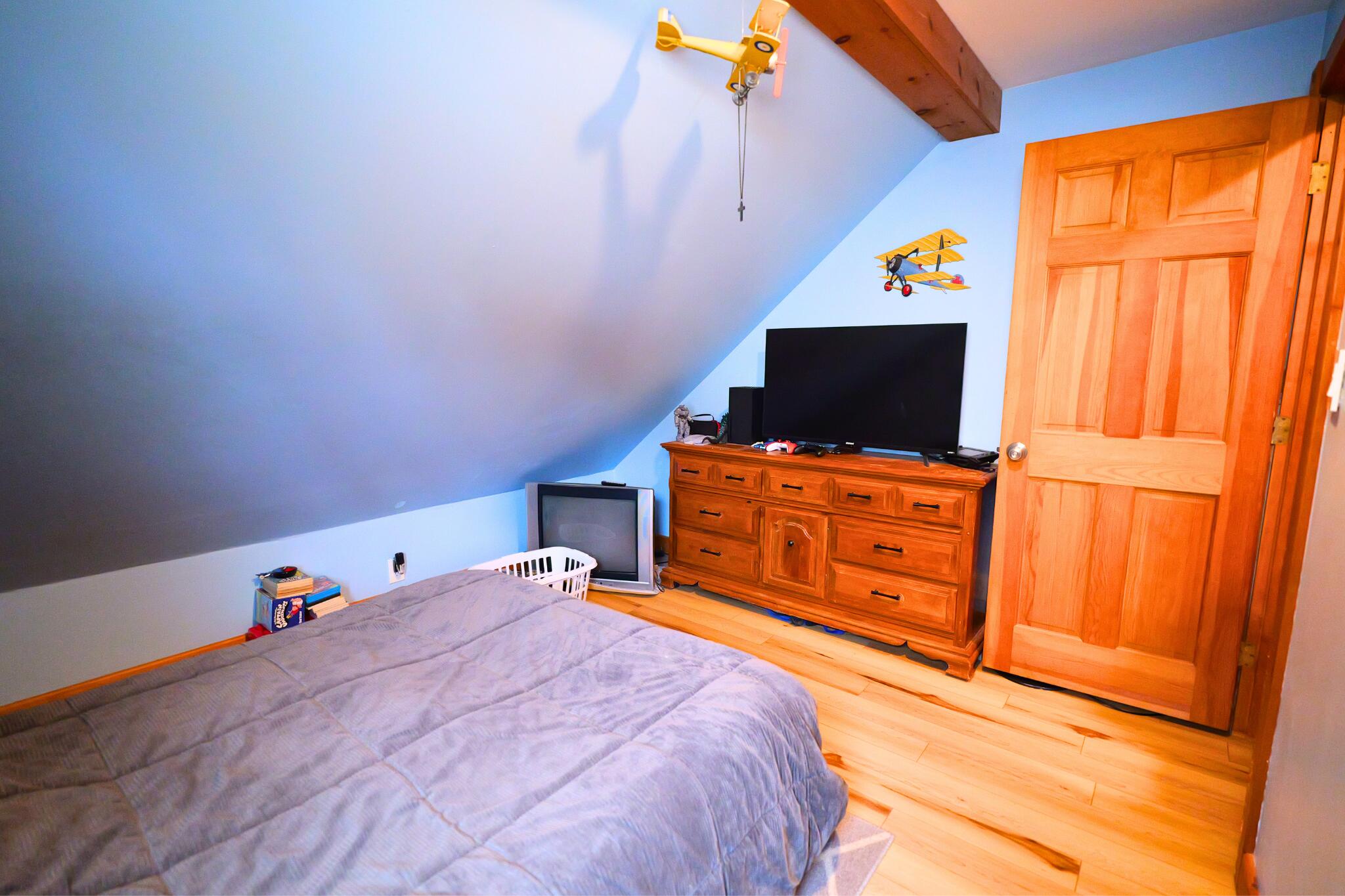 286 Wiscasset Road Whitefield, ME 04353 - Photo 13 of 40 Bedroom 2 (2)