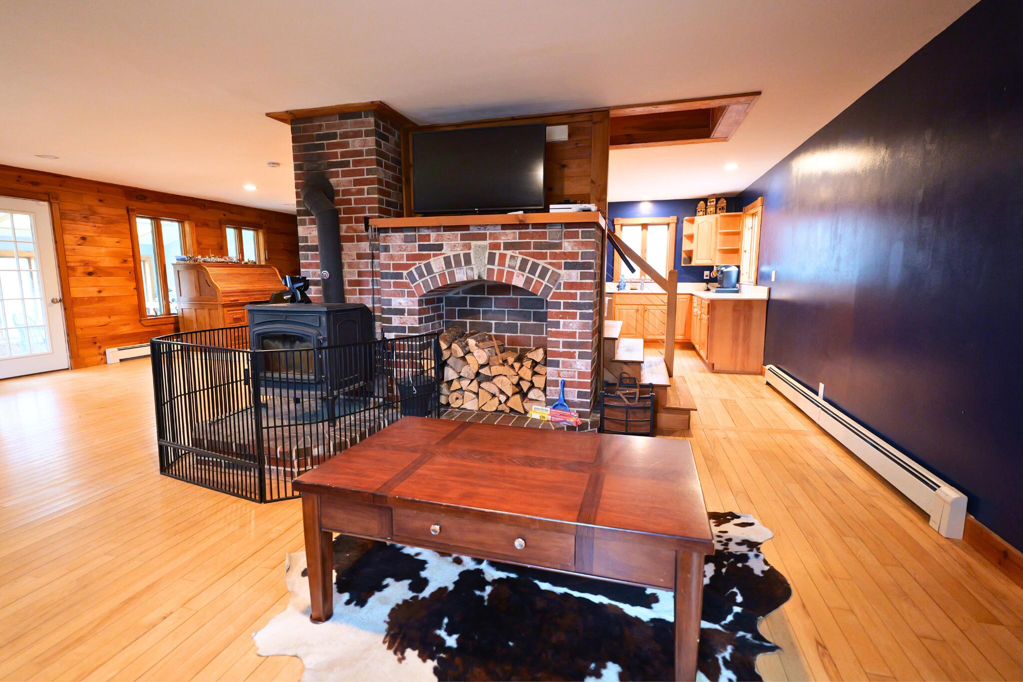 286 Wiscasset Road Whitefield, ME 04353 - Photo 17 of 40 Living Room (3)