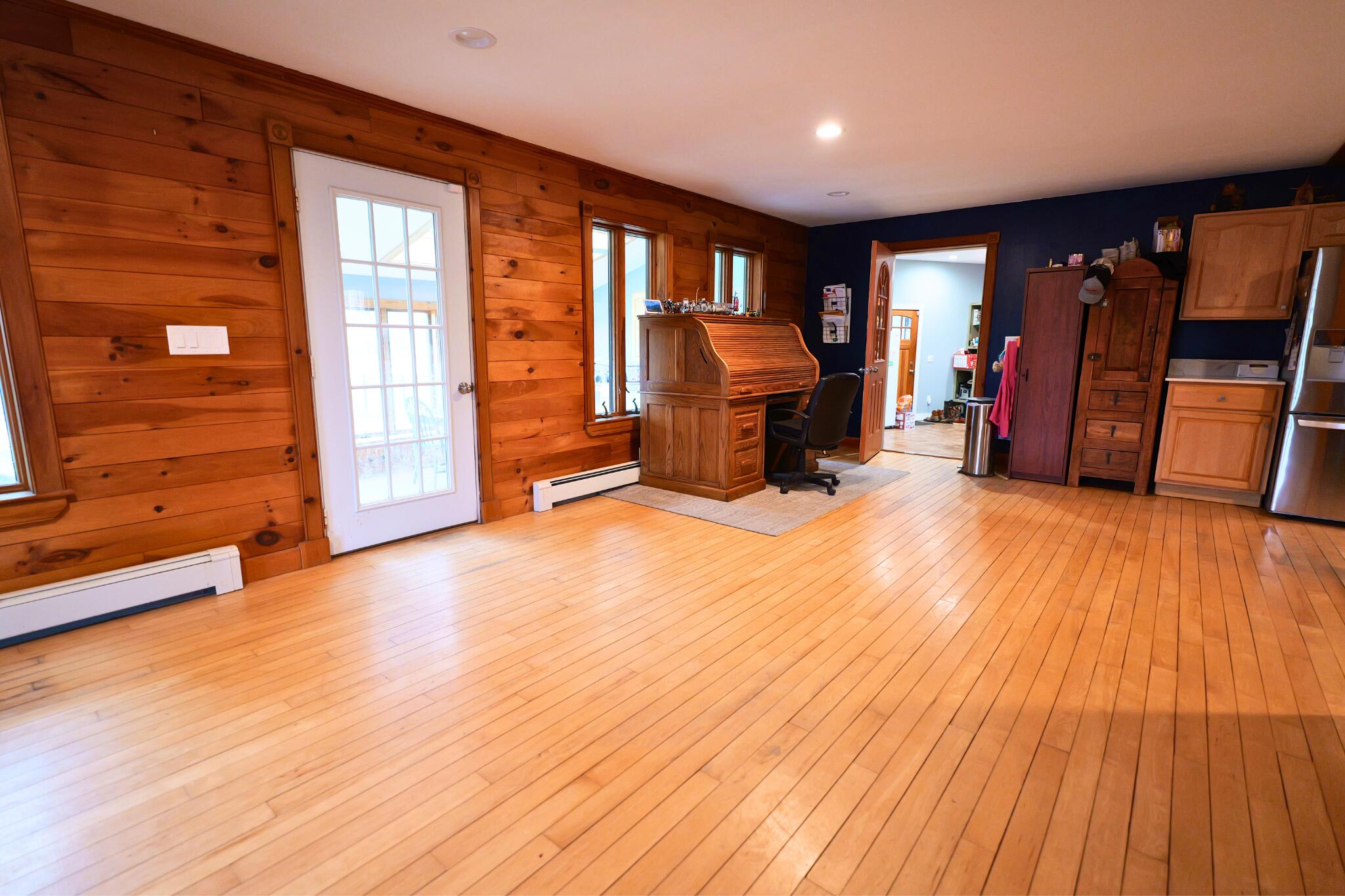 286 Wiscasset Road Whitefield, ME 04353 - Photo 18 of 40 Living Room (4)