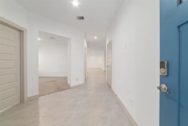 a view of empty room