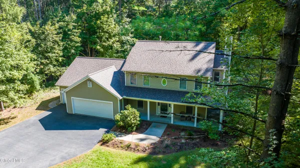 $10,000 | 504 Grand Avenue, Saratoga Springs, NY 12866