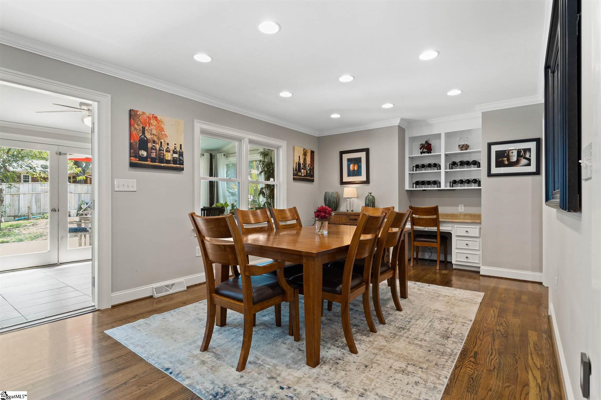 101 Frederick Street Greer, SC 29651 - Photo 6 of 31 Gallery Image 6