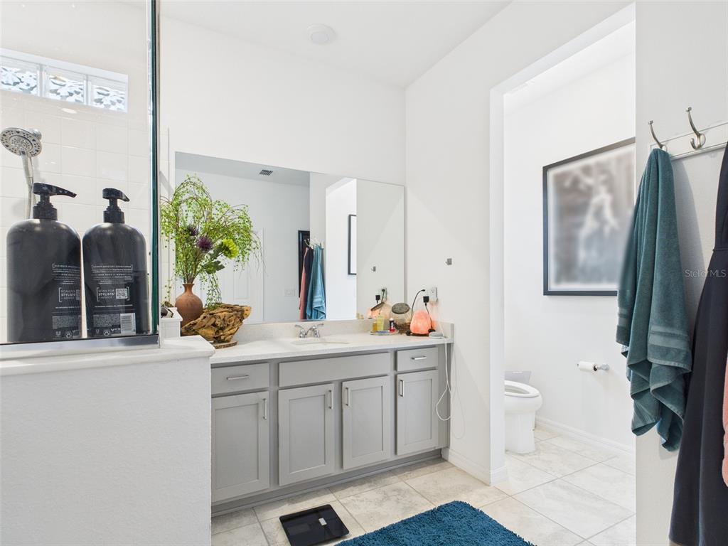 6506 Southwest 75th Ave Road Ocala, FL 34474 - Photo 23 of 28 a view of bathroom with dual sinks