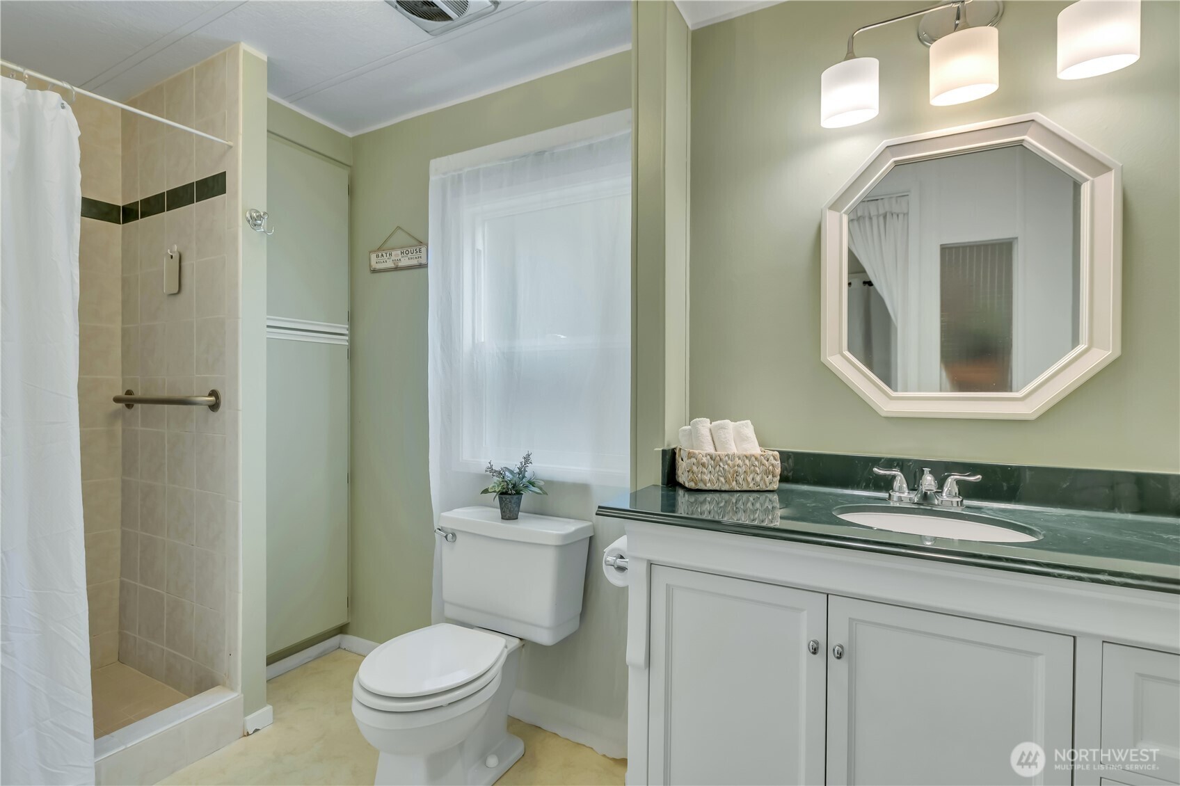 201 Union Avenue Southeast, Unit 46 Renton, WA 98059 - Photo 17 of 26 Gallery Image 17
