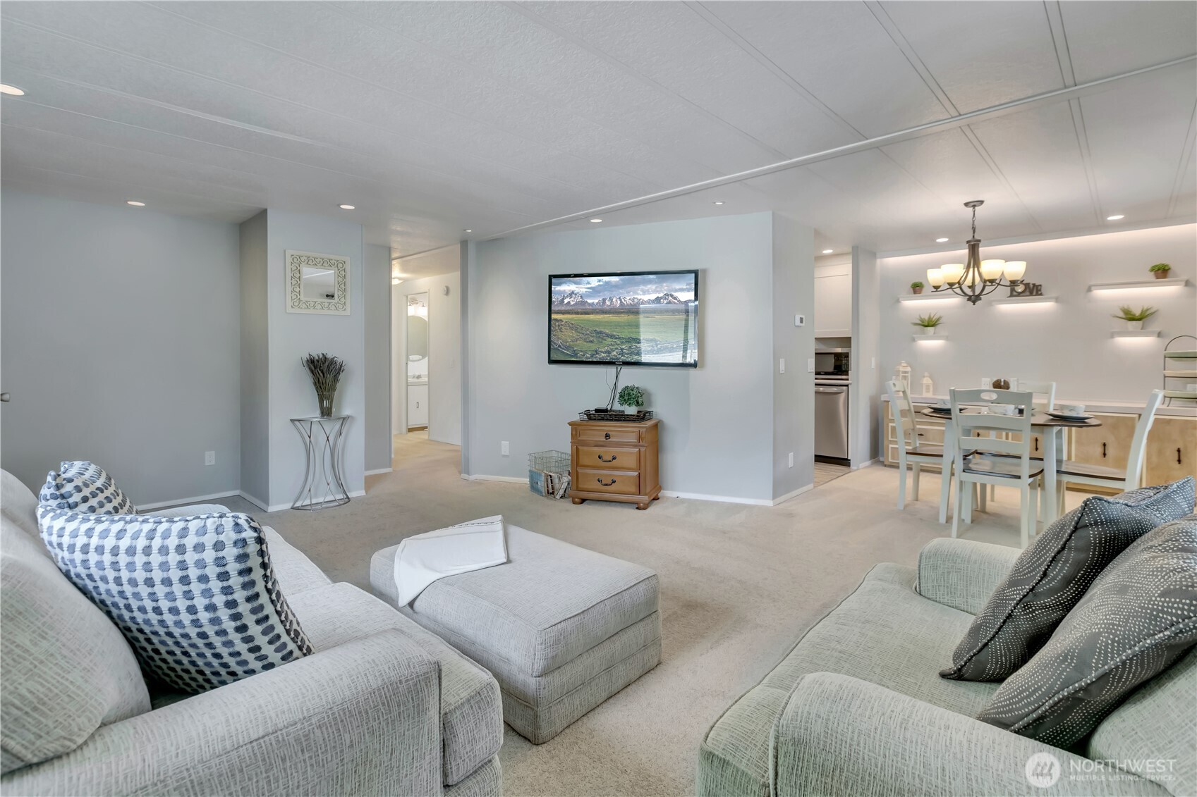 201 Union Avenue Southeast, Unit 46 Renton, WA 98059 - Photo 5 of 26 Gallery Image 5