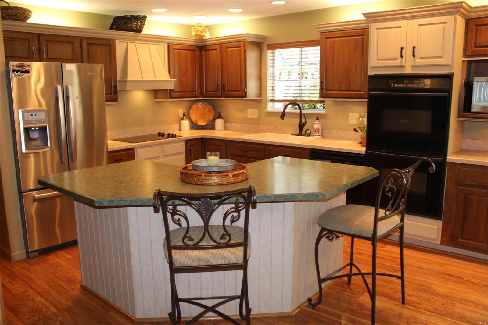 205 Hickory Ridge Belleville, IL 62223 - Photo 9 of 47 Gallery Image 9