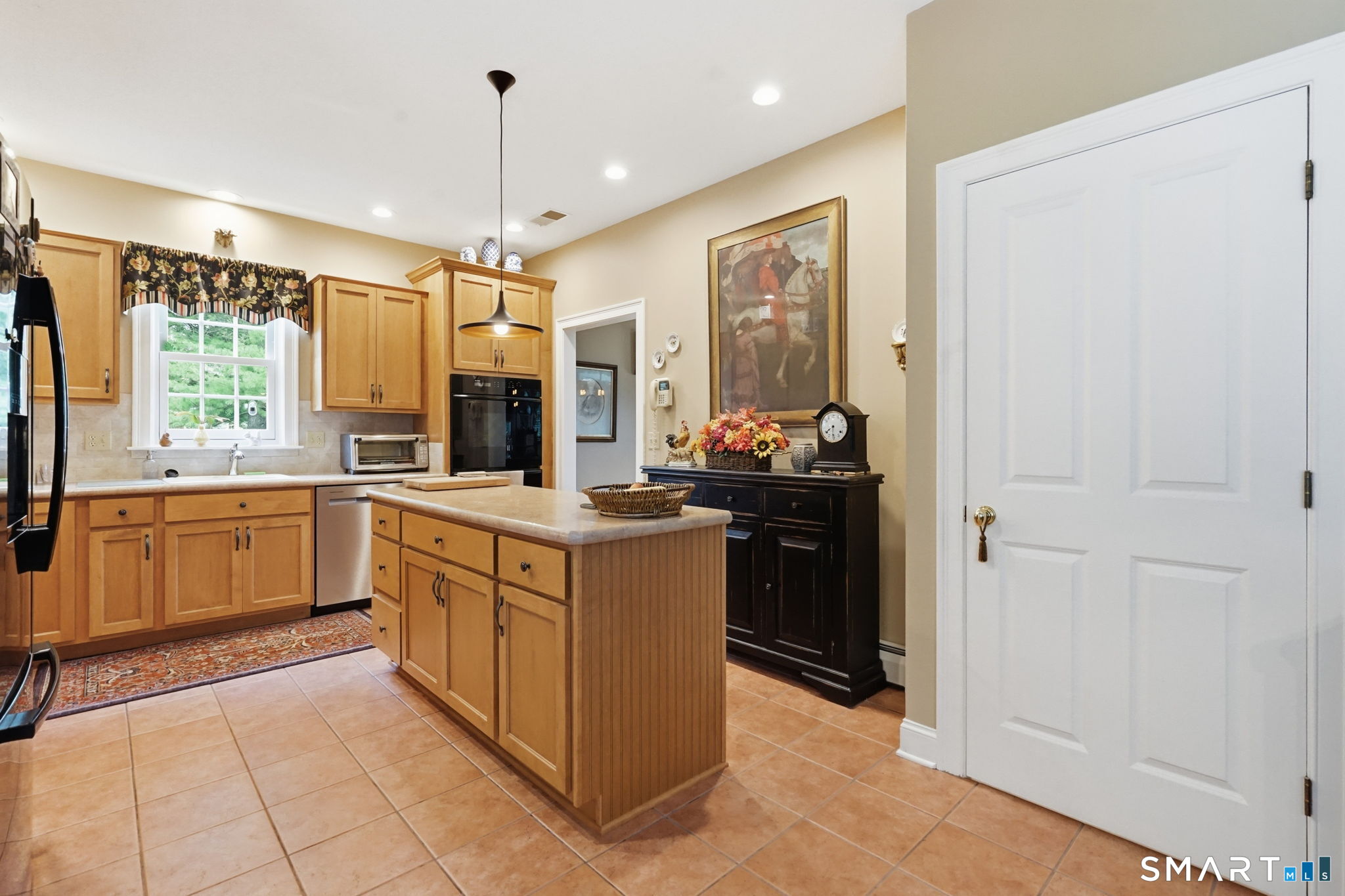 10 Settlement Hill Road Windsor, CT 06095 - Photo 12 of 27 Gallery Image 12