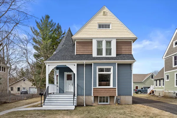 $334,900 | 520 North Milwaukee Street, Plymouth, WI 53073