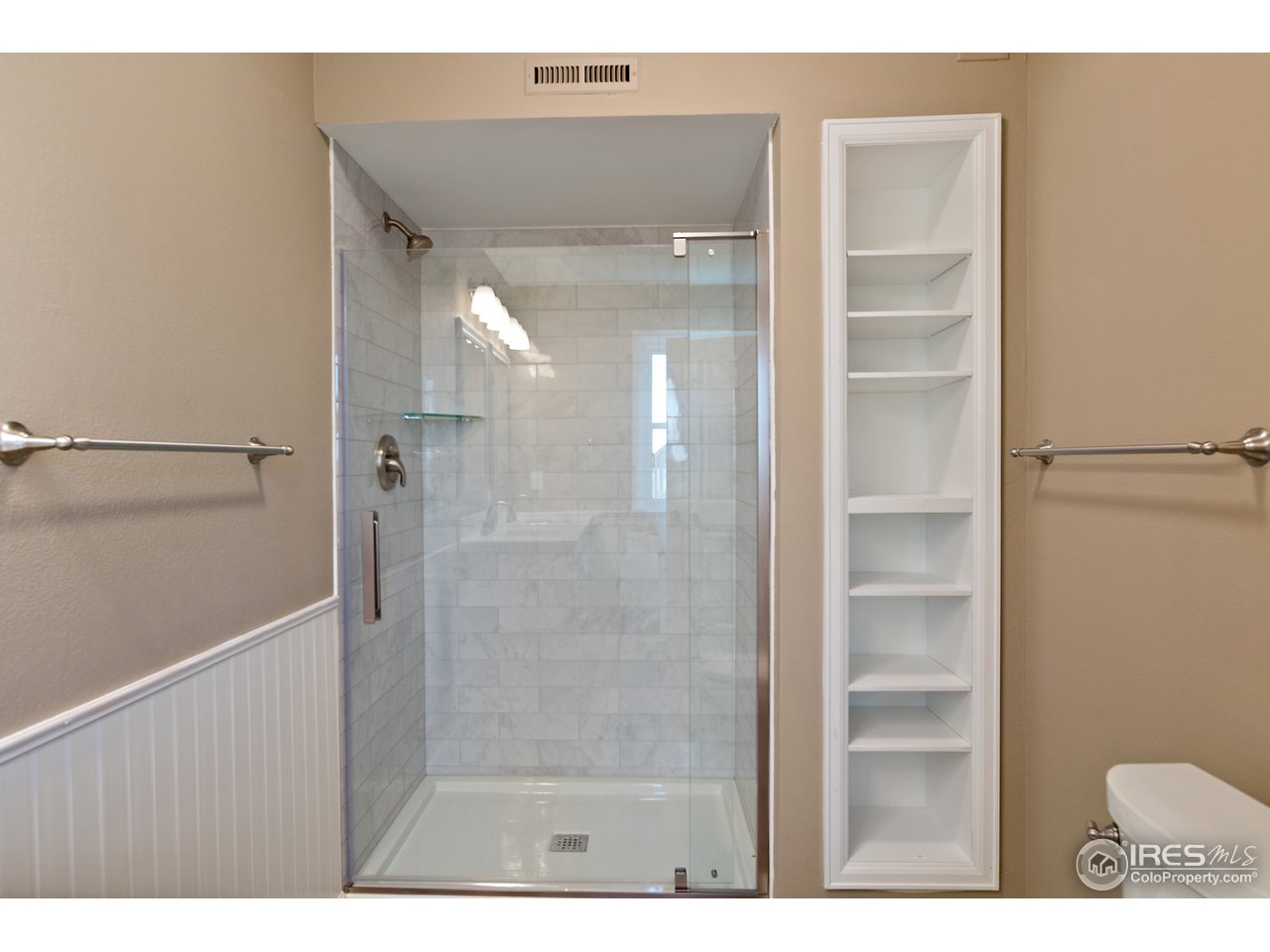 9088 North Awl Road Parker, CO 80138 - Photo 25 of 40 a bathroom with a shower