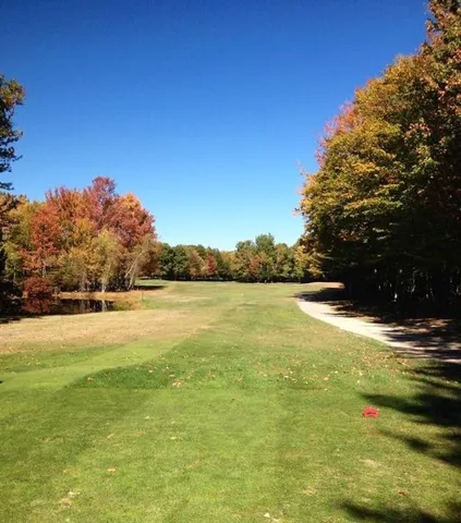 $175,000 | 6 Oak Circle, Frye Island, ME 04071