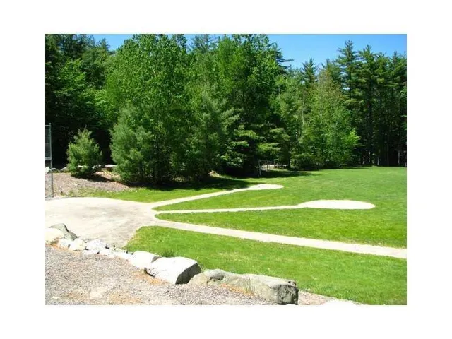 $175,000 | 6 Oak Circle, Frye Island, ME 04071