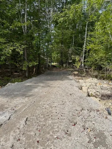 $175,000 | 6 Oak Circle, Frye Island, ME 04071