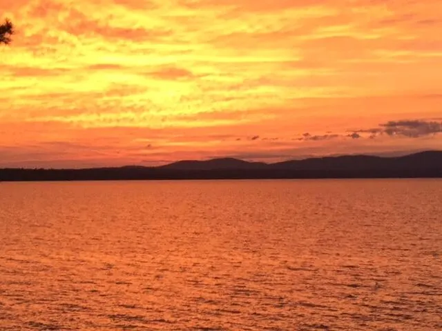 $175,000 | 6 Oak Circle, Frye Island, ME 04071