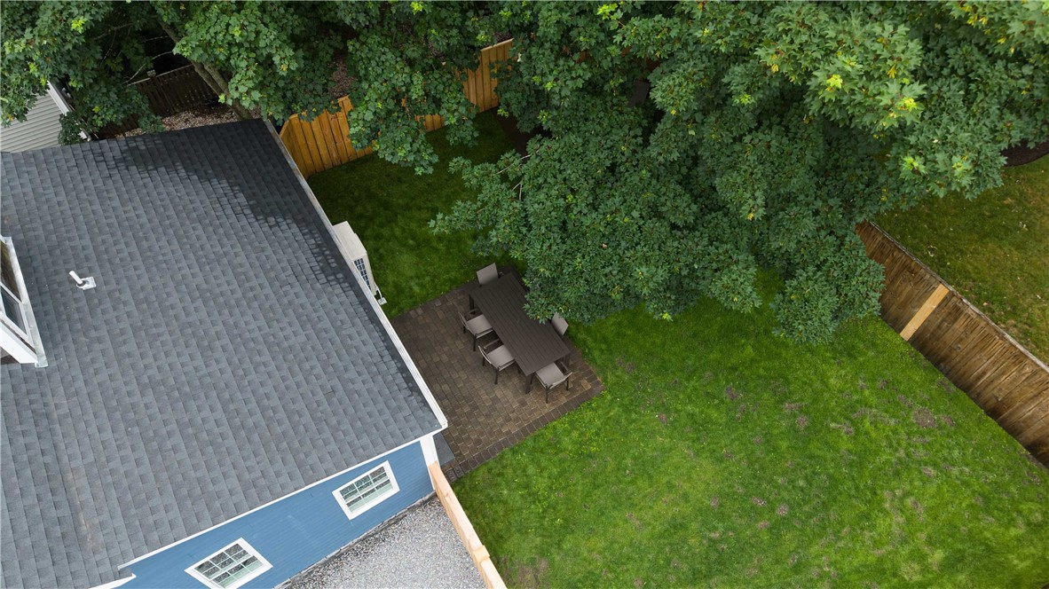57 Callender Avenue Newport, RI 02840 - Photo 26 of 35